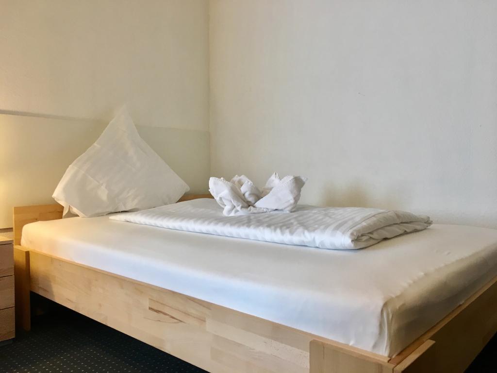 City Hotel Diez ดีซ ภายนอก รูปภาพ