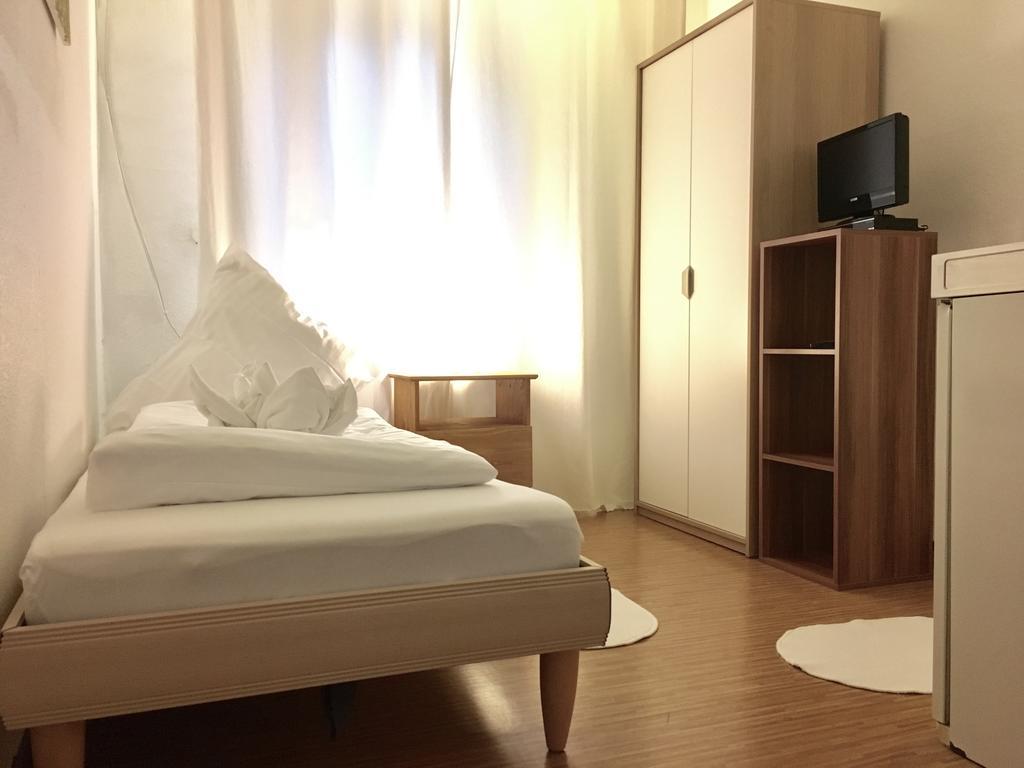 City Hotel Diez ดีซ ภายนอก รูปภาพ