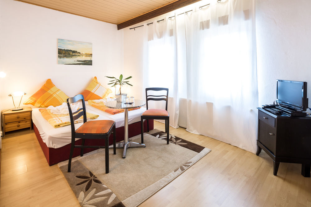 City Hotel Diez ดีซ ภายนอก รูปภาพ