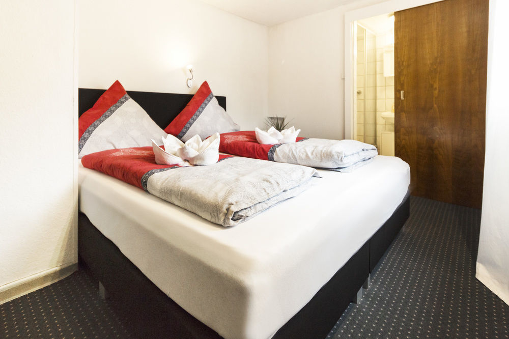 City Hotel Diez ดีซ ภายนอก รูปภาพ