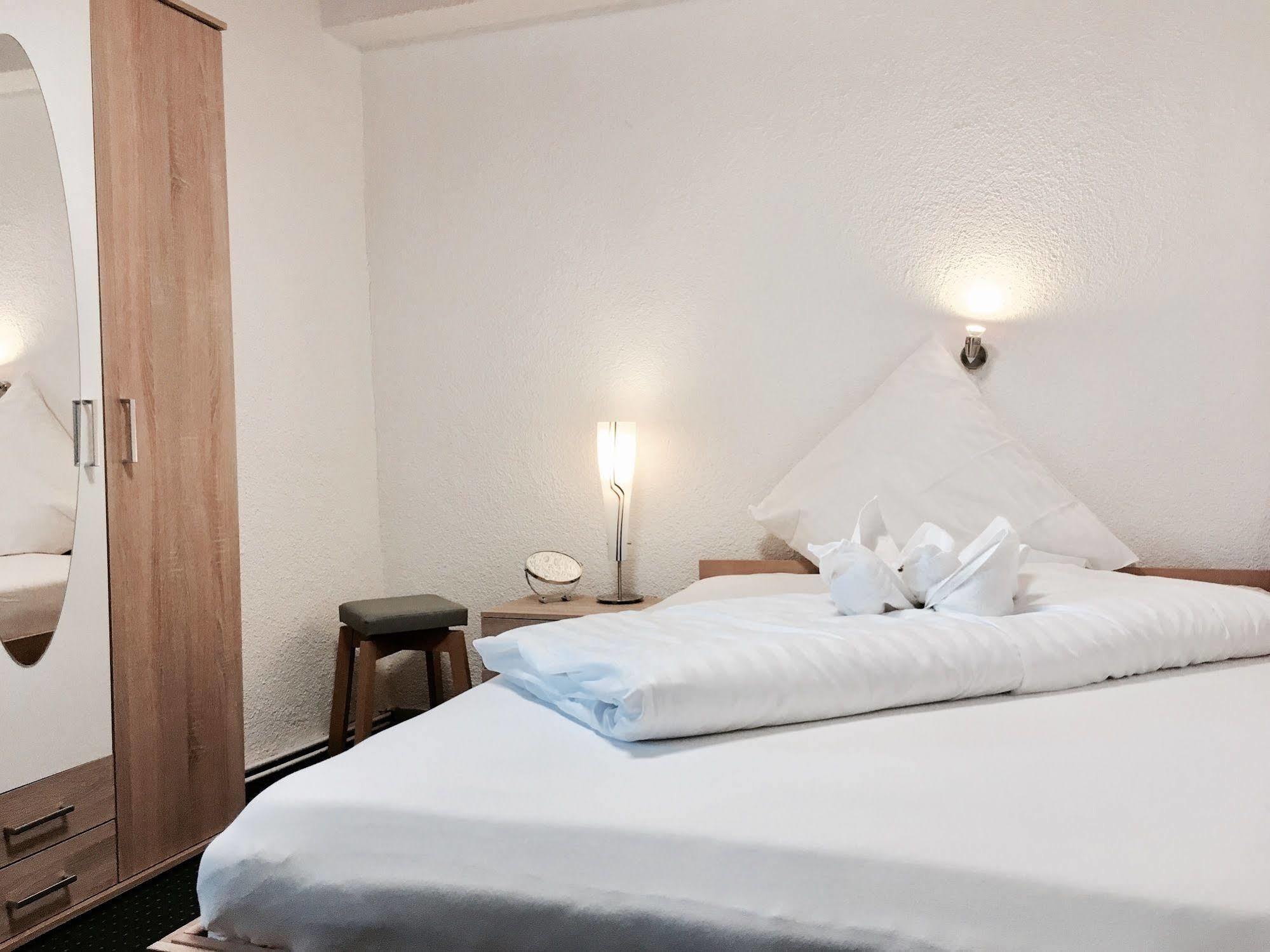 City Hotel Diez ดีซ ภายนอก รูปภาพ