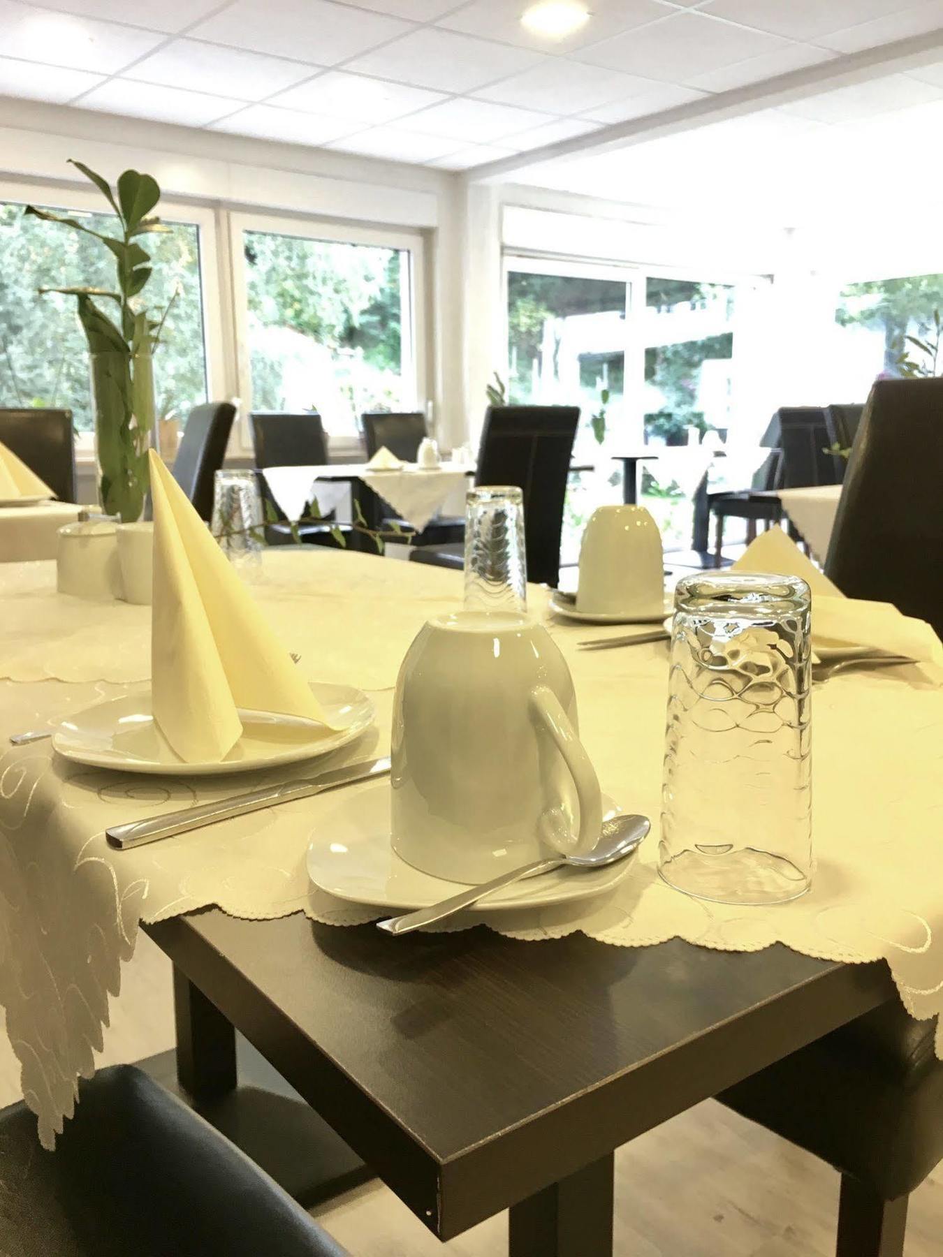 City Hotel Diez ดีซ ภายนอก รูปภาพ